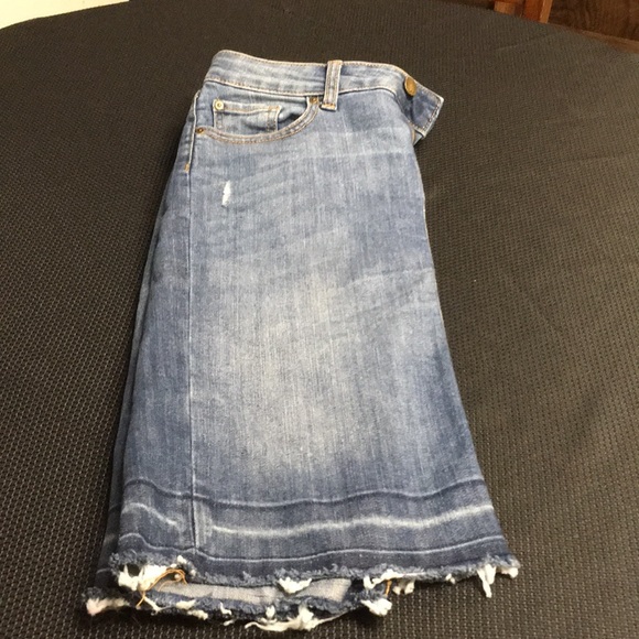 Gap blue jean skirt - Picture 7 of 8